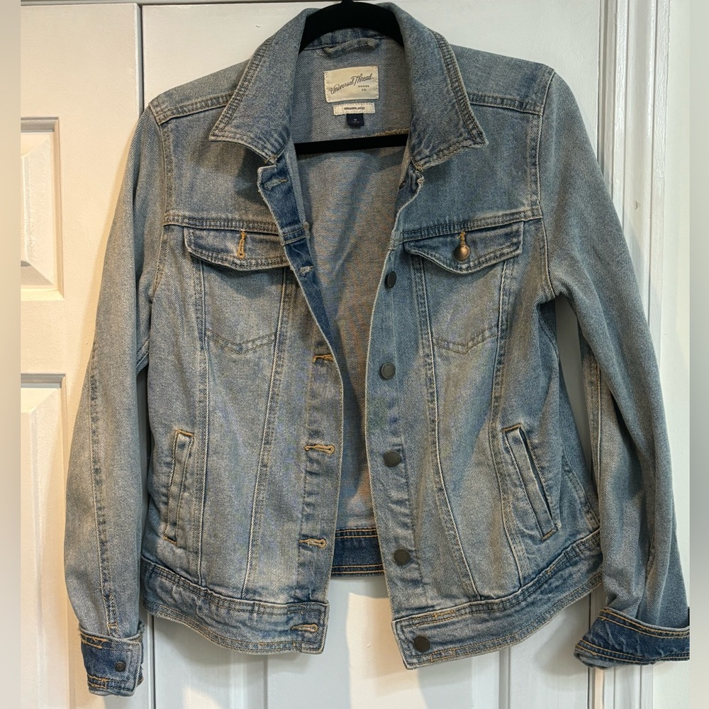 Universal Thread Light Blue Jean Jacket